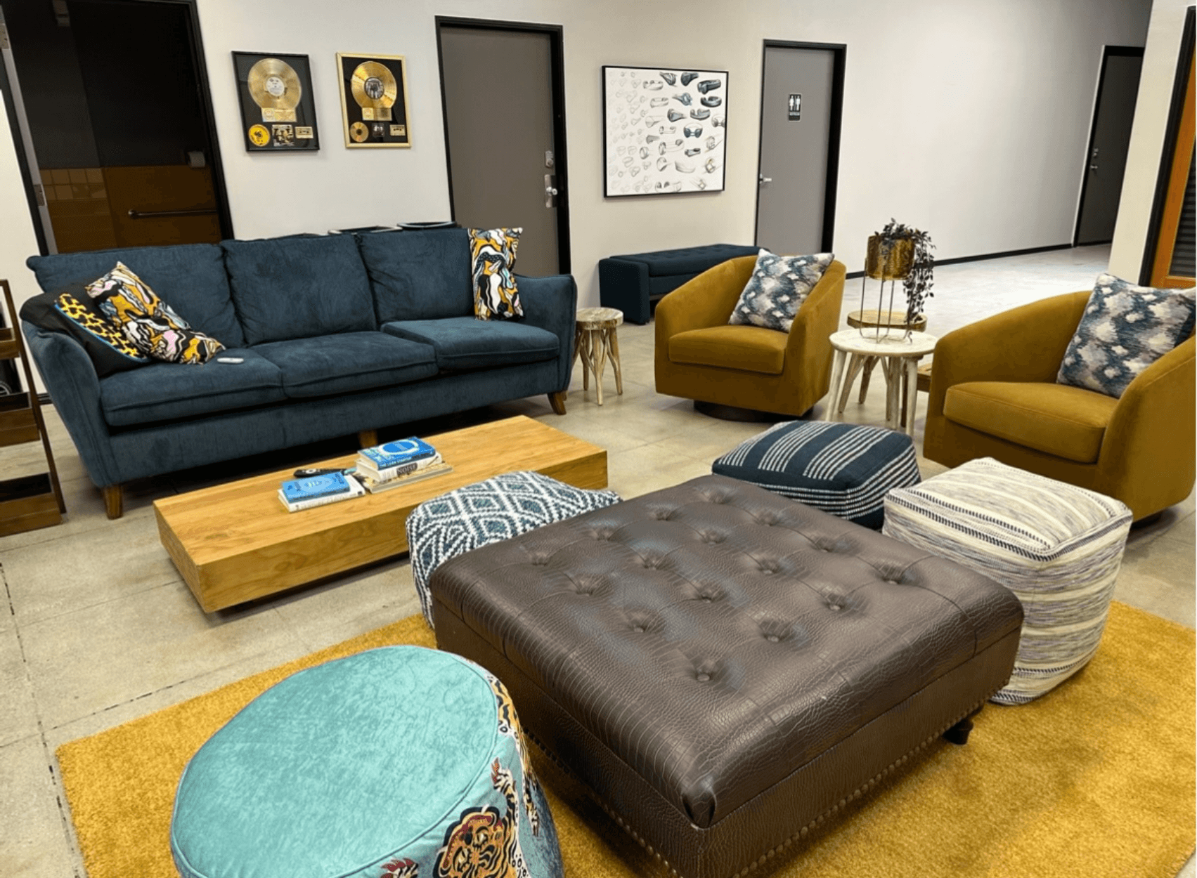 Interior 2